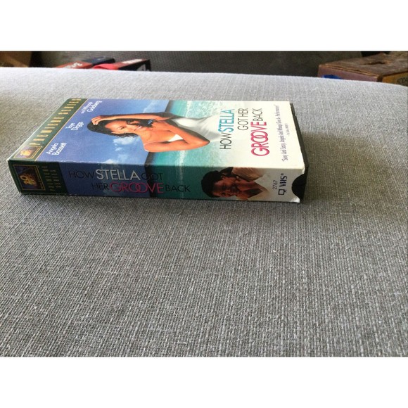 How Stella Got Her Groove Back Starring Angela Bassett VHS Taye Diggs Premiere - Picture 3 of 12